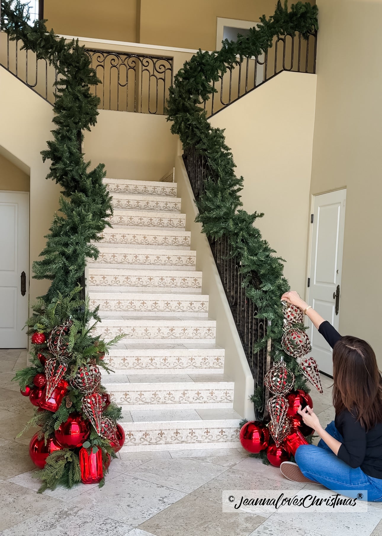 Jeanna Loves Christmas Base Garland - Unlit