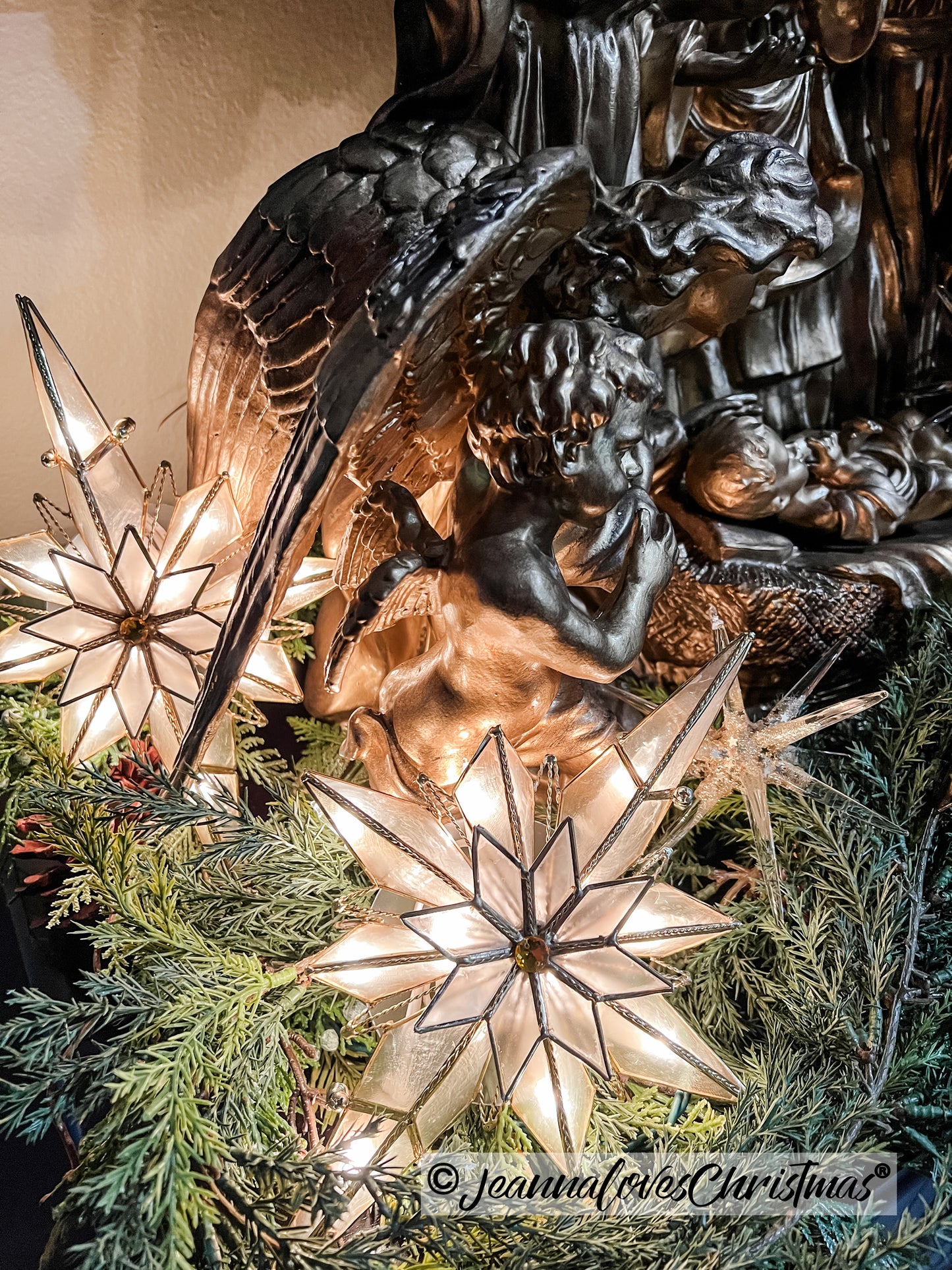 JLC Lighted Nativity Star