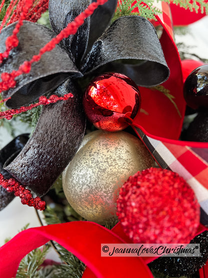 Metallic Tinsel 2.5" Black
